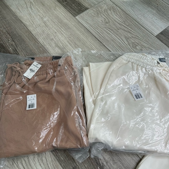 EXPRESS Ankle High Rise Joggers Size Small - Picture 3 of 9